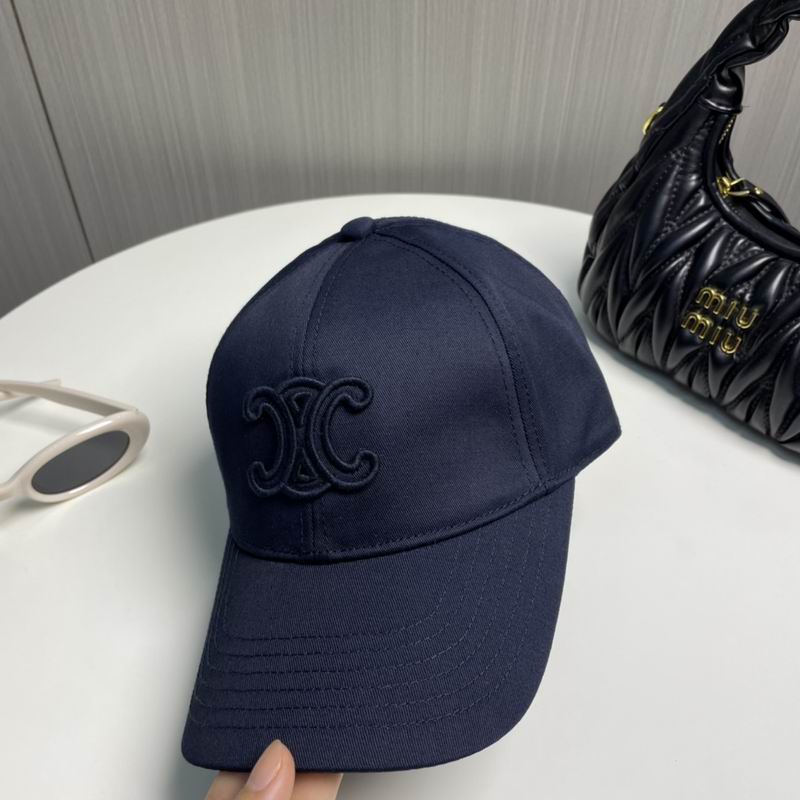 Celine Cap dx (693)