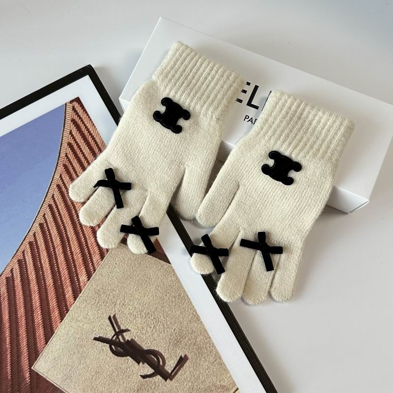Celine Gloves 26 (57)
