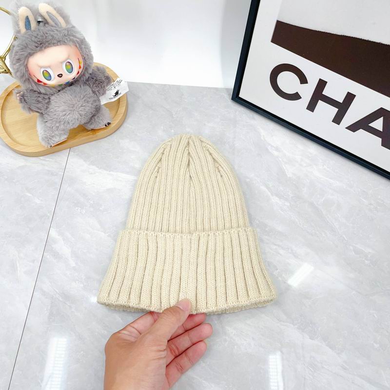 Celine Hat dx (488)