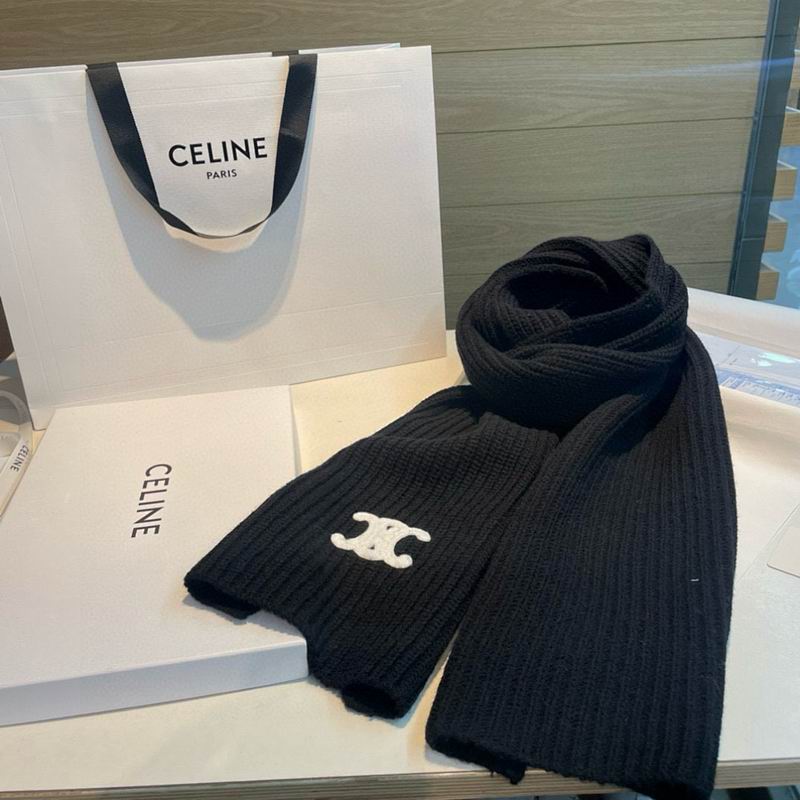 Celine Scarf hm (15)