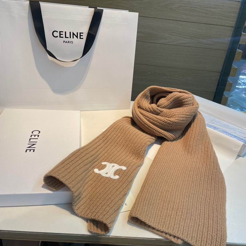 Celine Scarf hm (19)