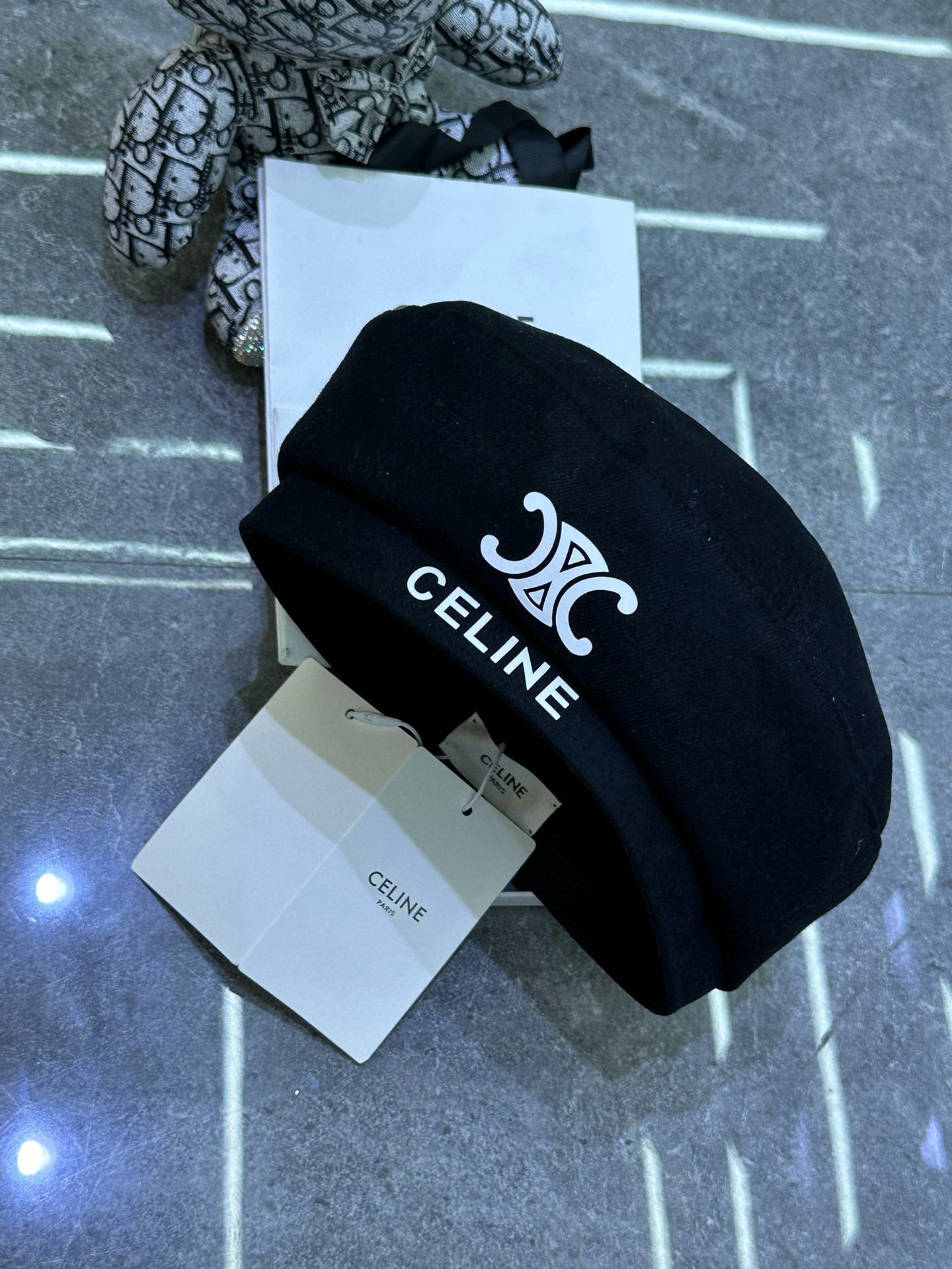 Celine beret dx (153)