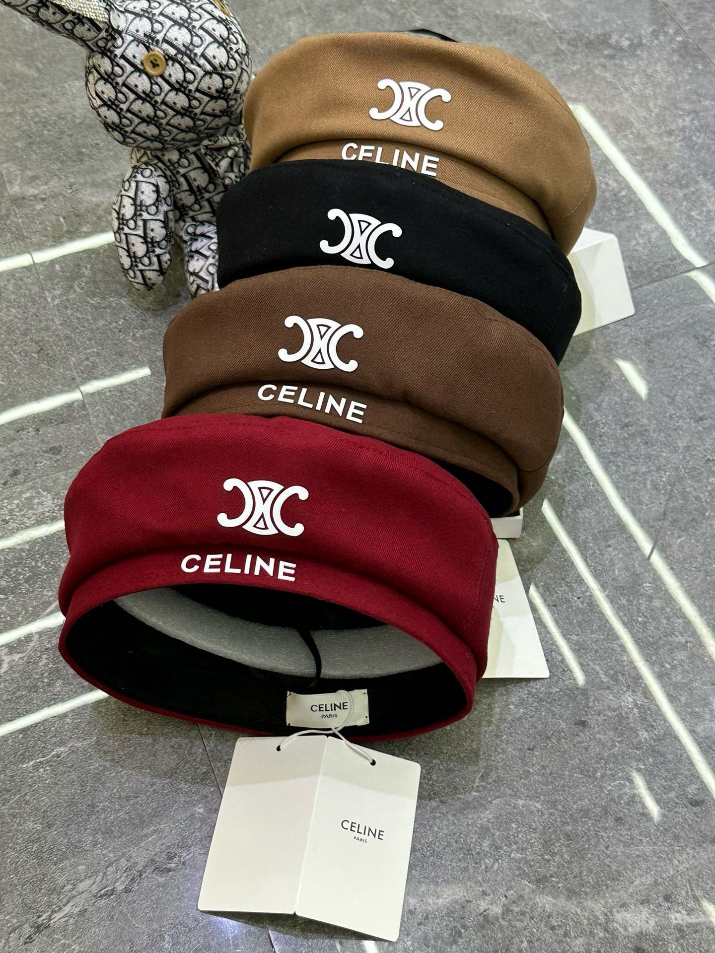Celine beret dx (158)