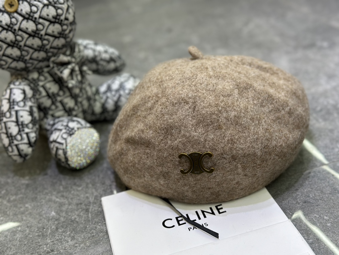 Celine beret dx (78)