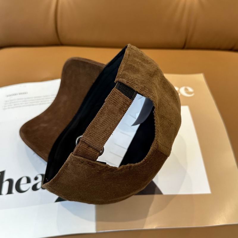 Celine cap dx (245)