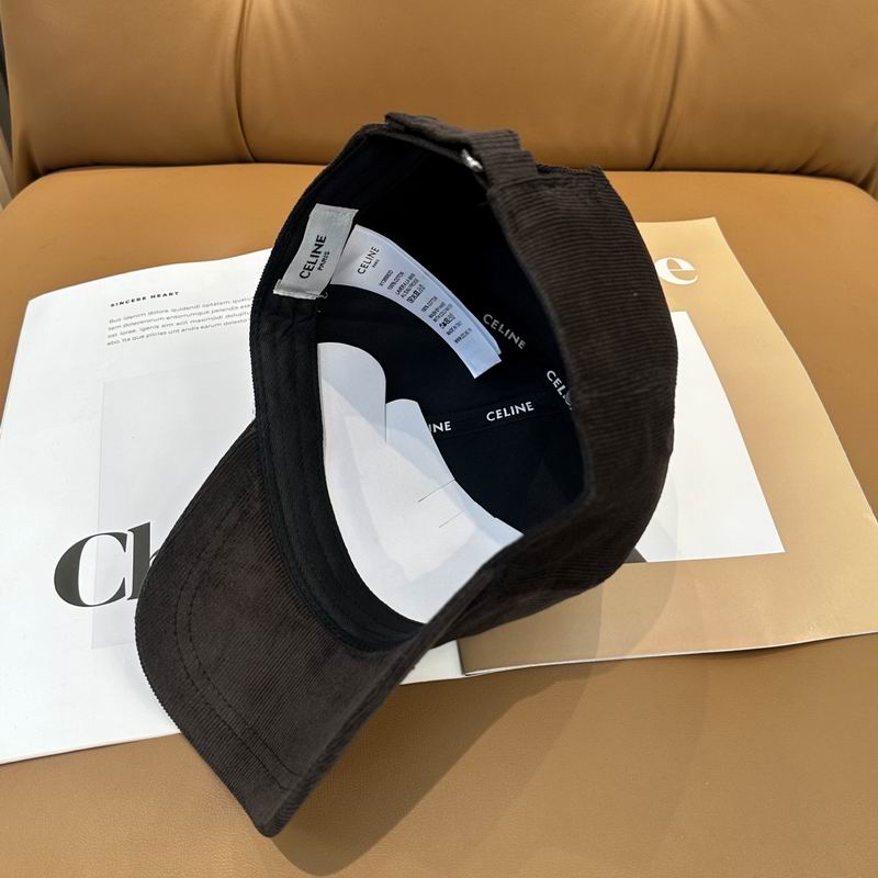 Celine cap dx (272)