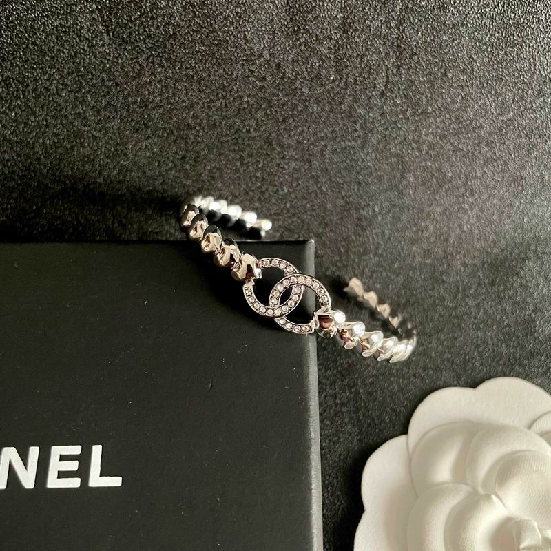 Chanel Bracelet 10yxx02 (5)