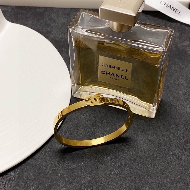 Chanel Bracelet 10yxx03 (8)