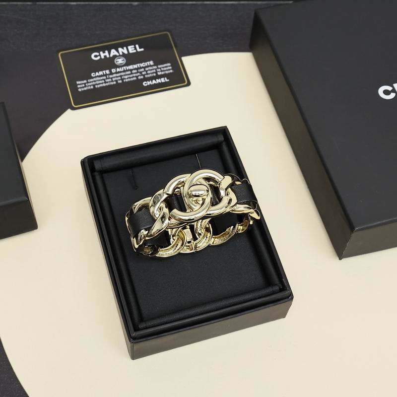 Chanel Bracelet 10yxx06 (4)