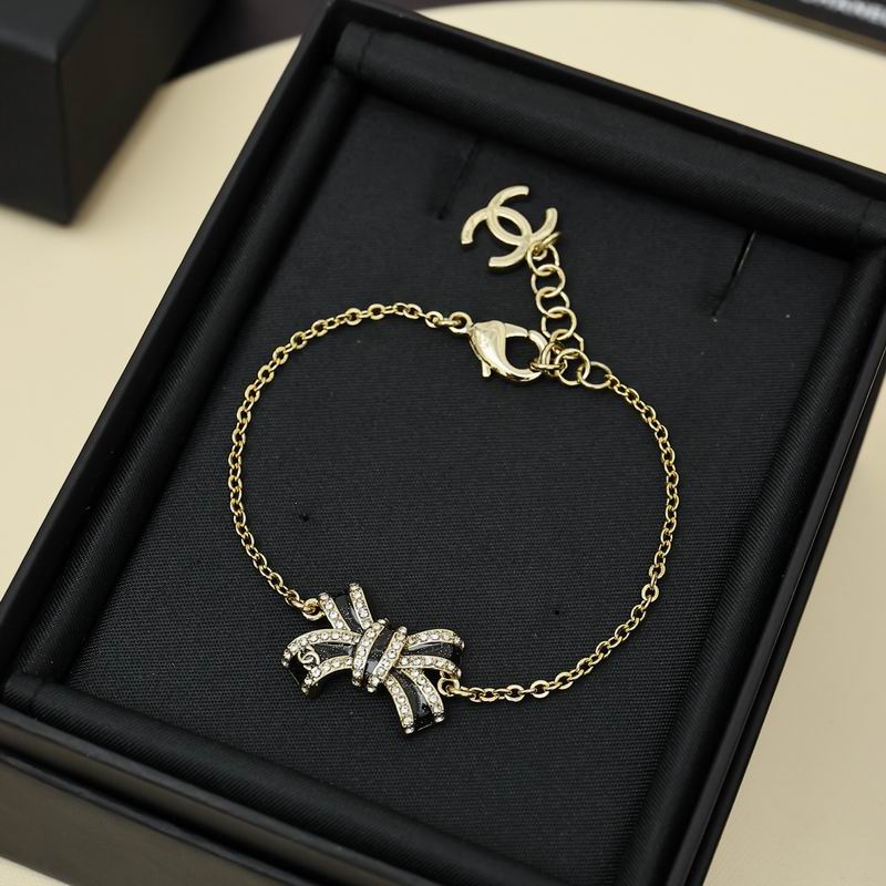 Chanel Bracelet 10yxx08 (2)