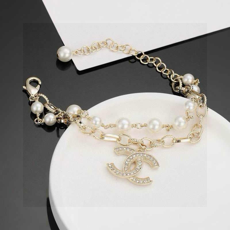 Chanel Bracelet 10yxx09 (4)