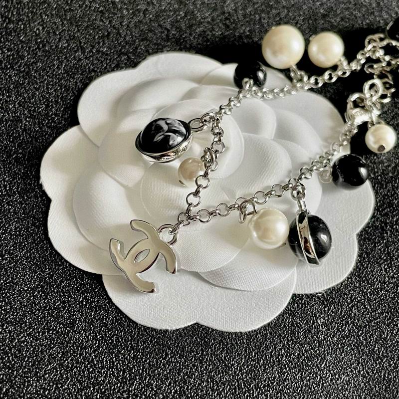 Chanel Bracelet 10yxx10 (4)