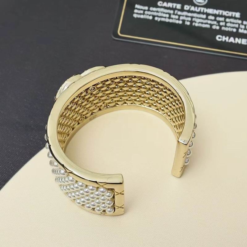Chanel Bracelet 10yxx11 (4)