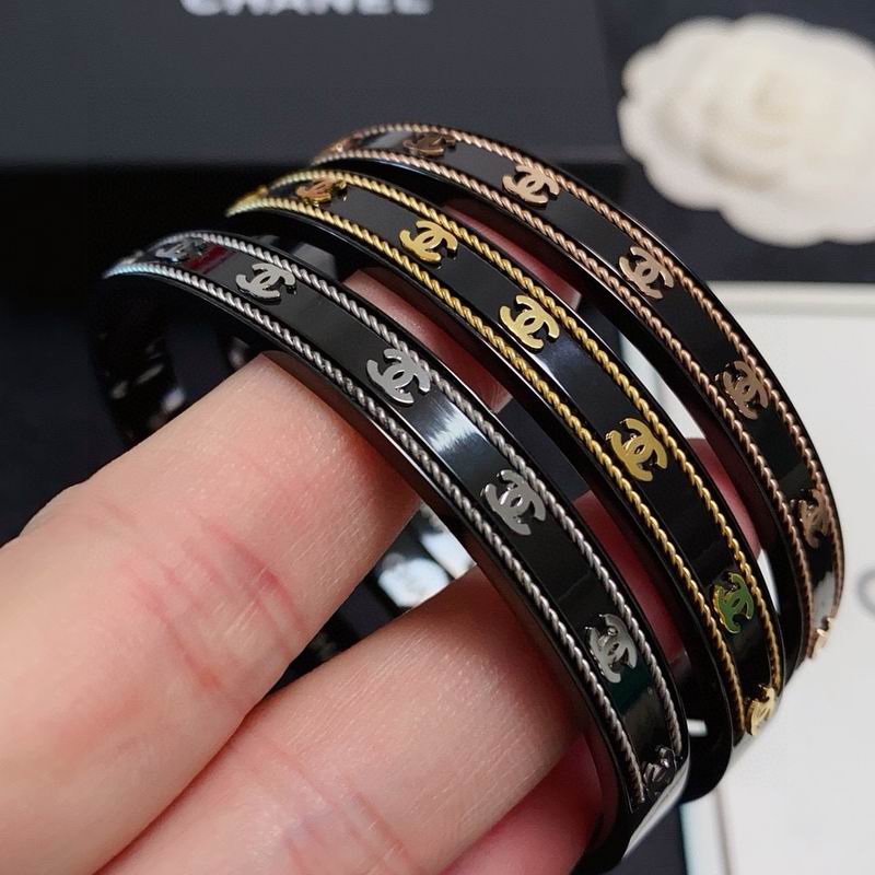 Chanel Bracelet 10yxx13 (1)