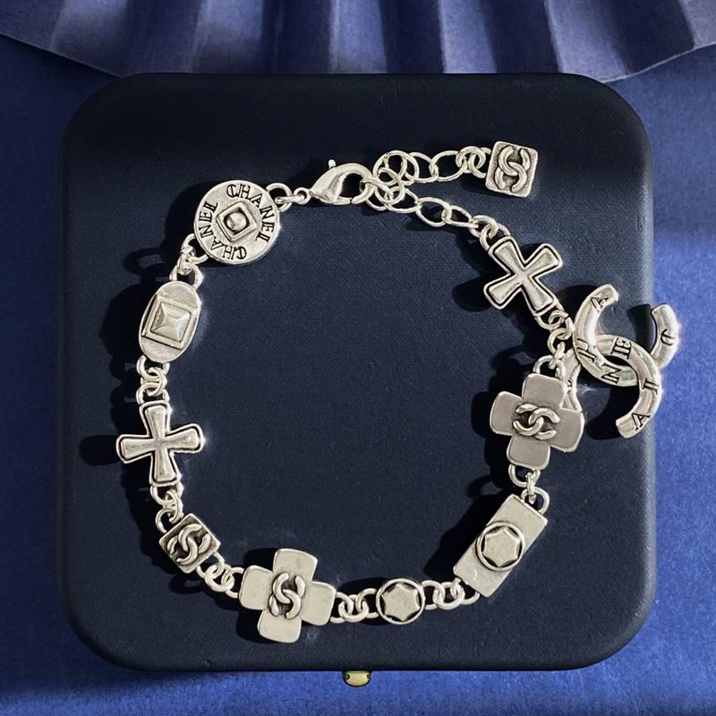 Chanel Bracelet 10yxx19 (3)