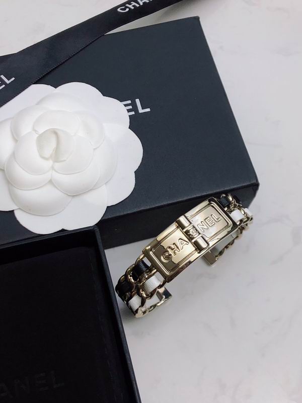 Chanel Bracelet 10yxx20 (1)