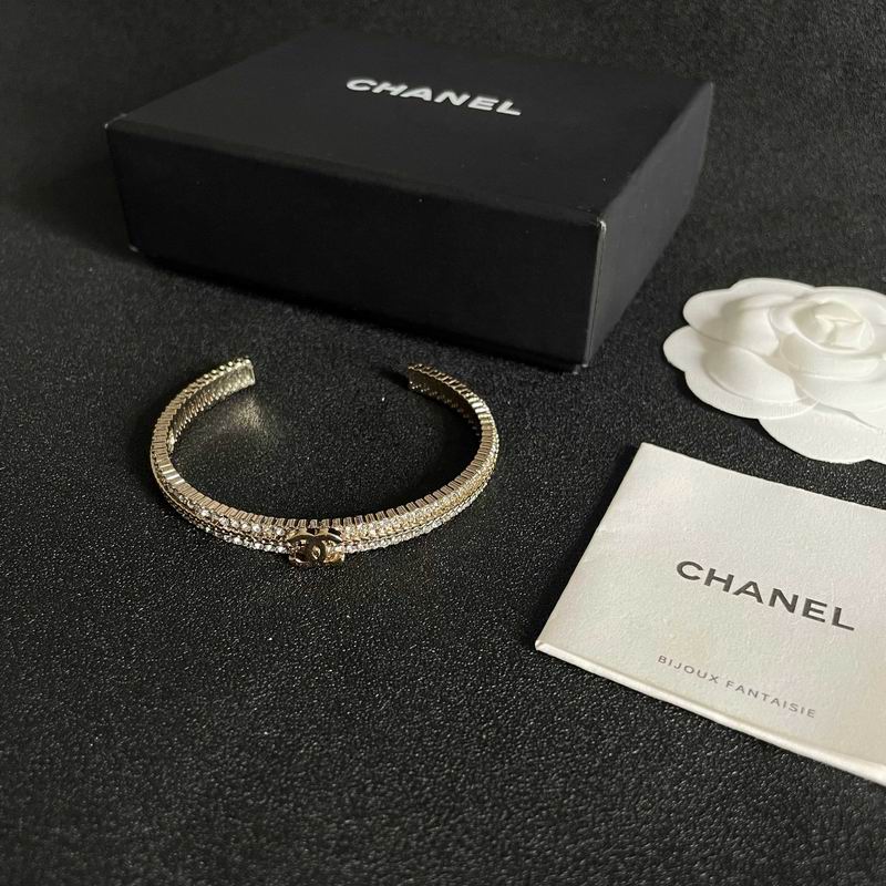 Chanel Bracelet 11yxx26 (1)