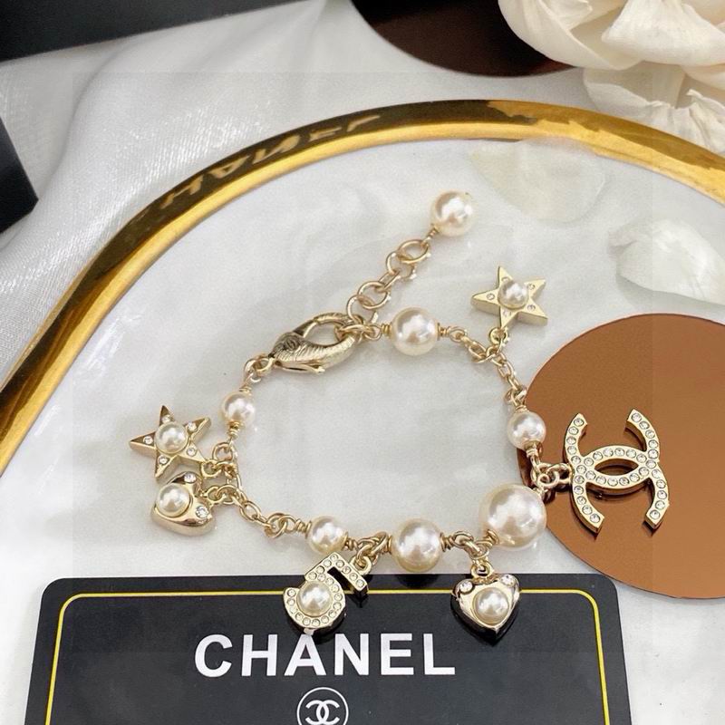 Chanel Bracelet 11yxx31 (1)