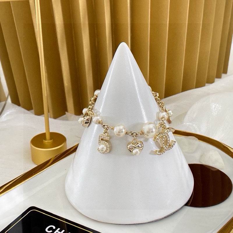 Chanel Bracelet 11yxx31 (2)