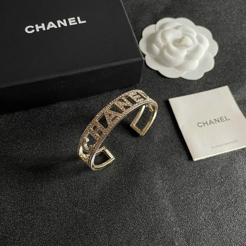 Chanel Bracelet 11yxx36 (2)