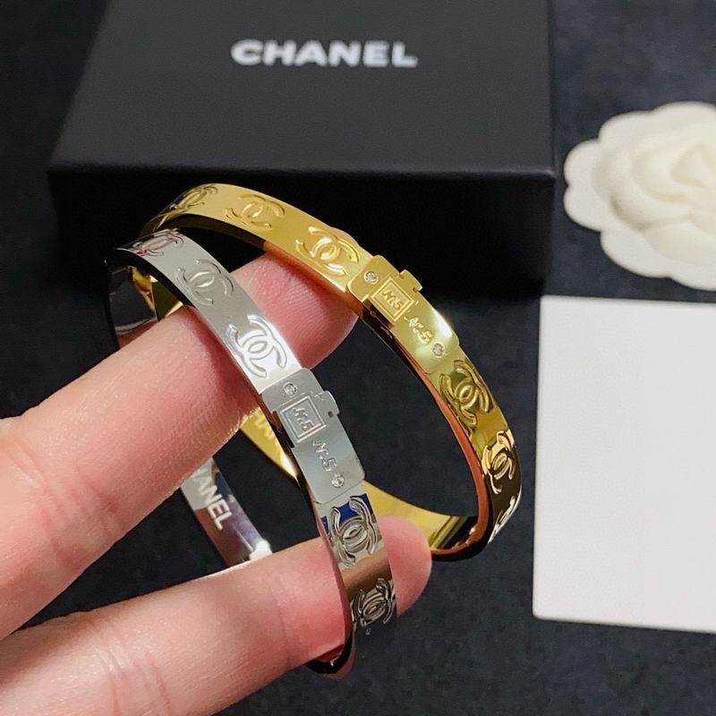 Chanel Bracelet 11yxx38 (6)