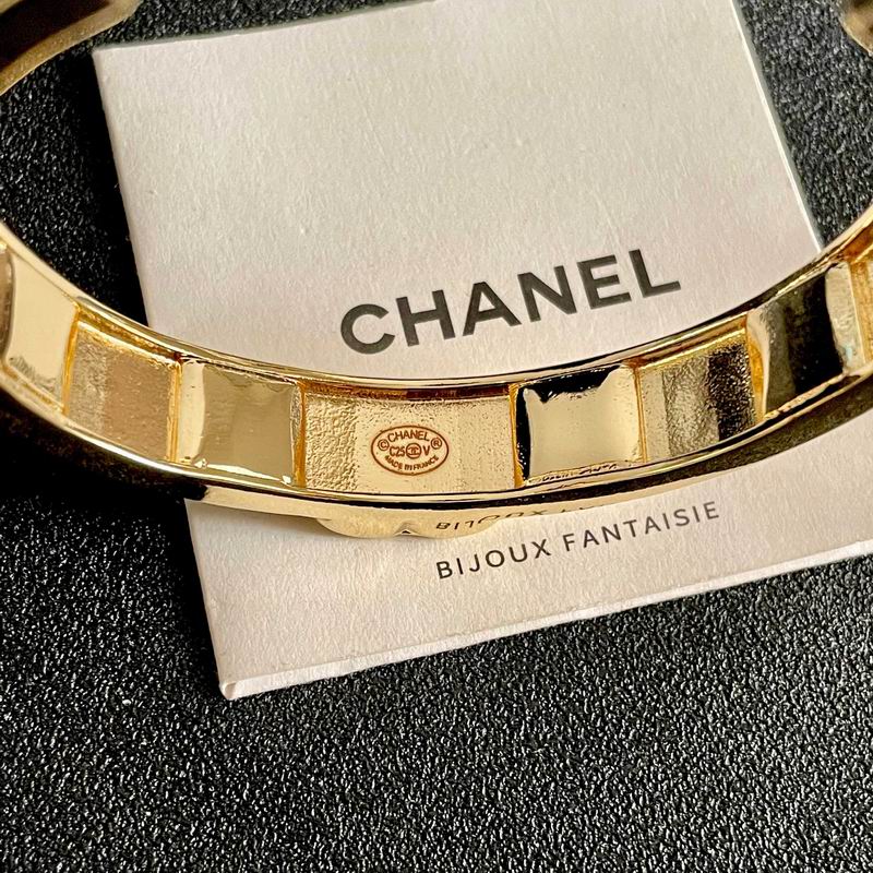 Chanel Bracelet 11yxx39 (4)
