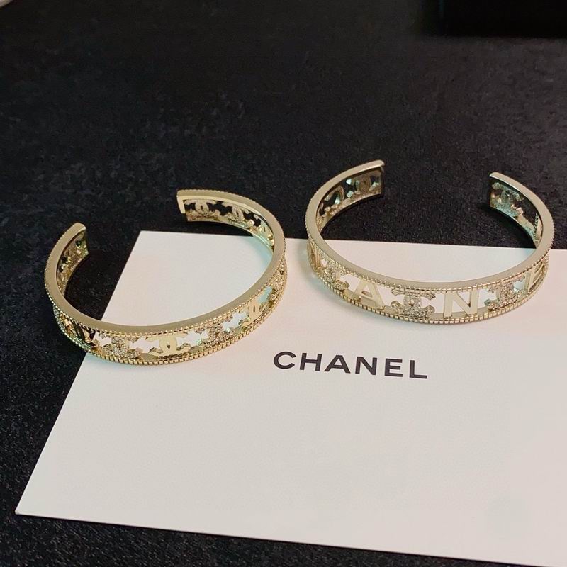 Chanel Bracelet 11yxx40 (4)