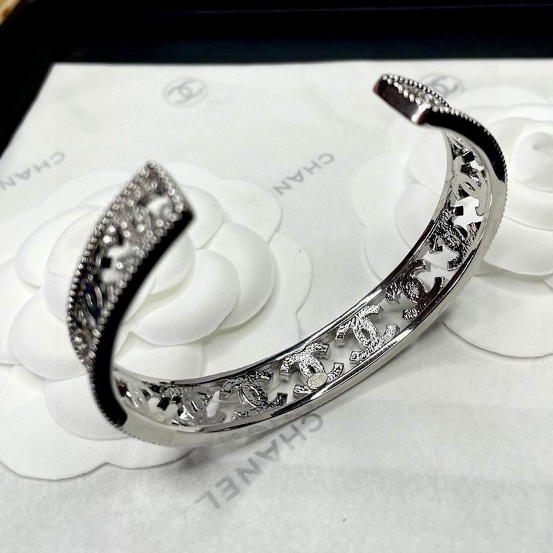 Chanel Bracelet 11yxx42 (4)