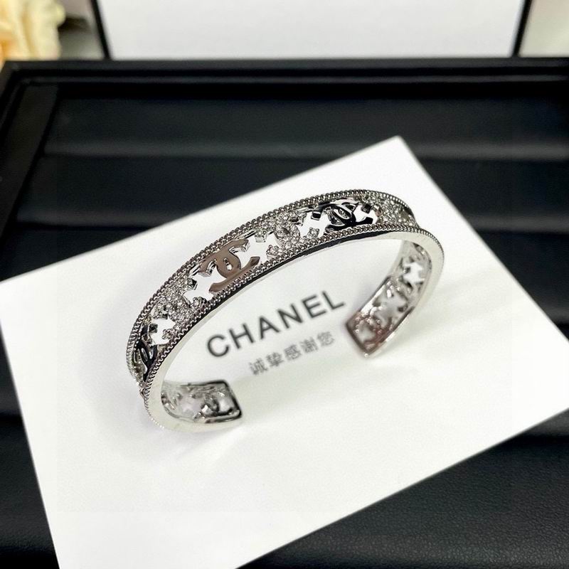 Chanel Bracelet 11yxx42 (5)