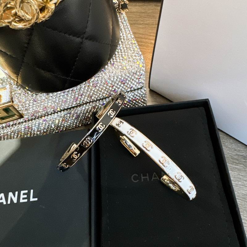 Chanel Bracelet 11yxx47 (1)