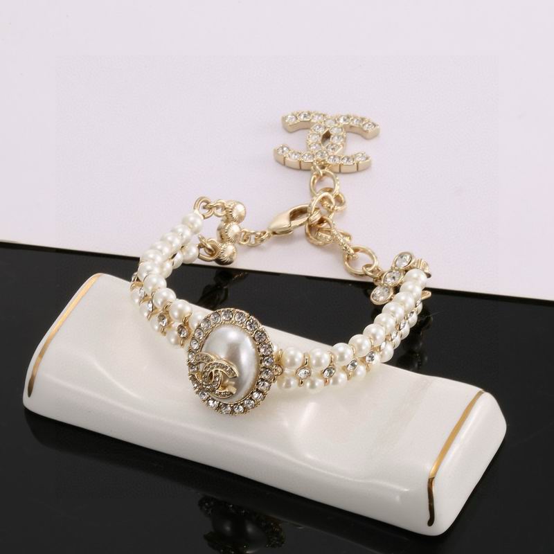 Chanel Bracelet 12yxx49 (2)