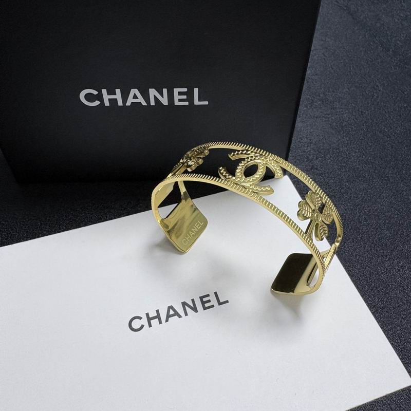 Chanel Bracelet 12yxx54 (1)