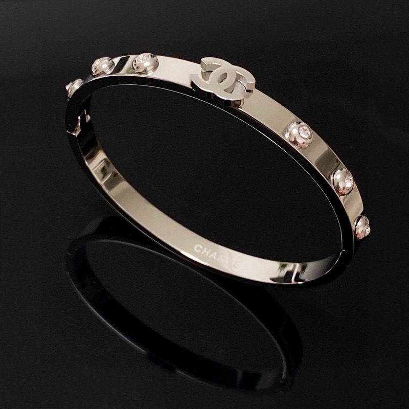 Chanel Bracelet 12yxx55 (9)