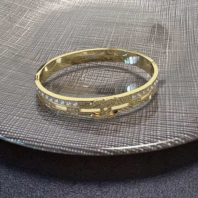 Chanel Bracelet 12yxx59 (4)