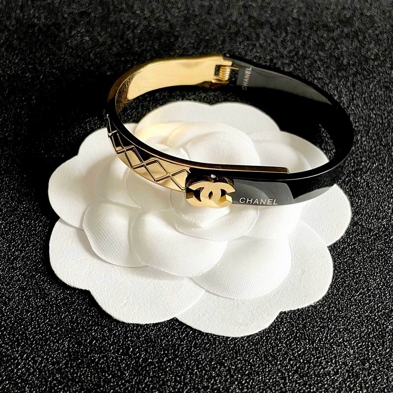 Chanel Bracelet 12yxx66 (4)