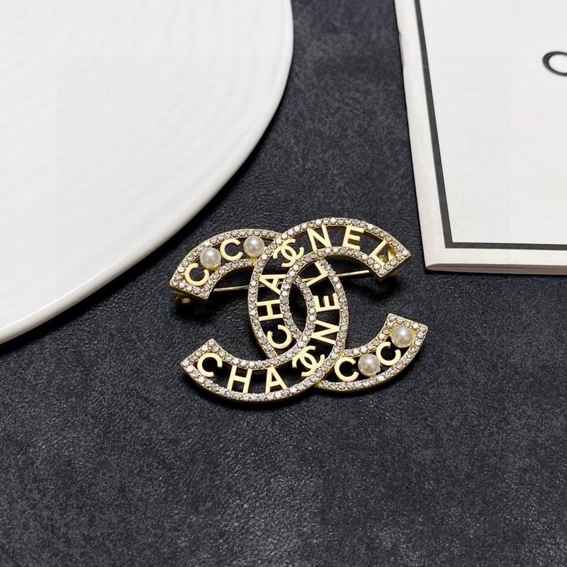 Chanel Brooch 10yxx05 (5)