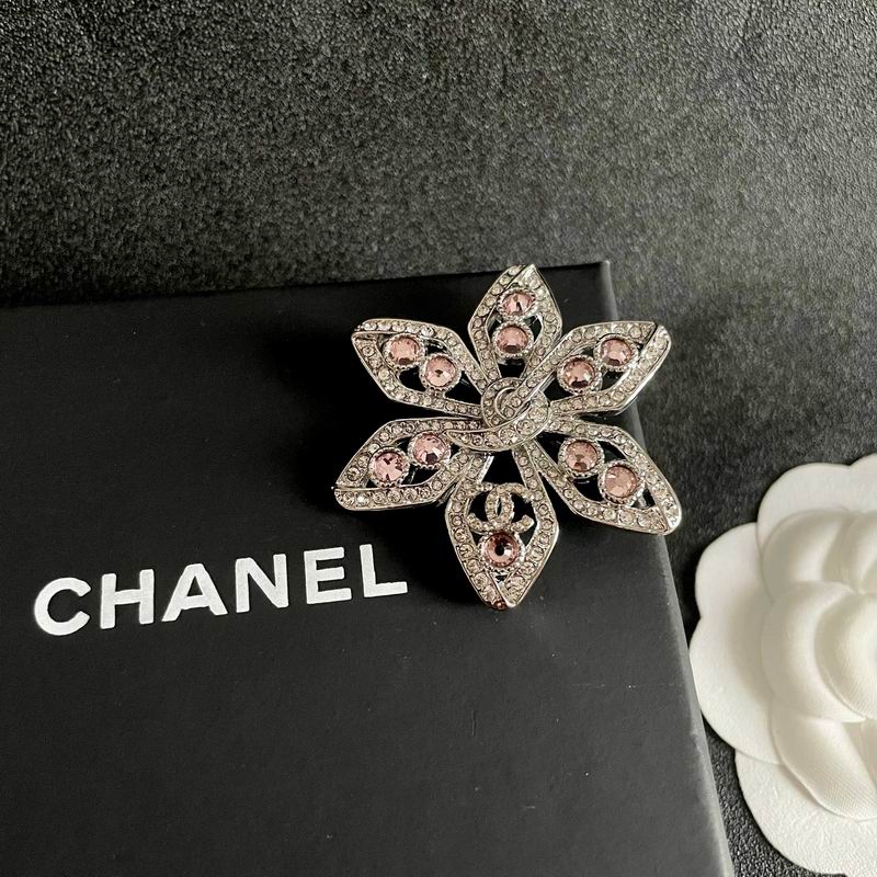 Chanel Brooch 10yxx07 (6)
