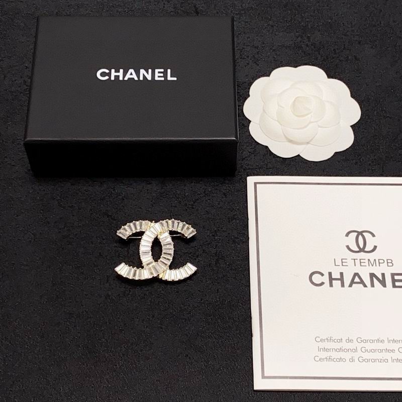 Chanel Brooch 10yxx16 (6)