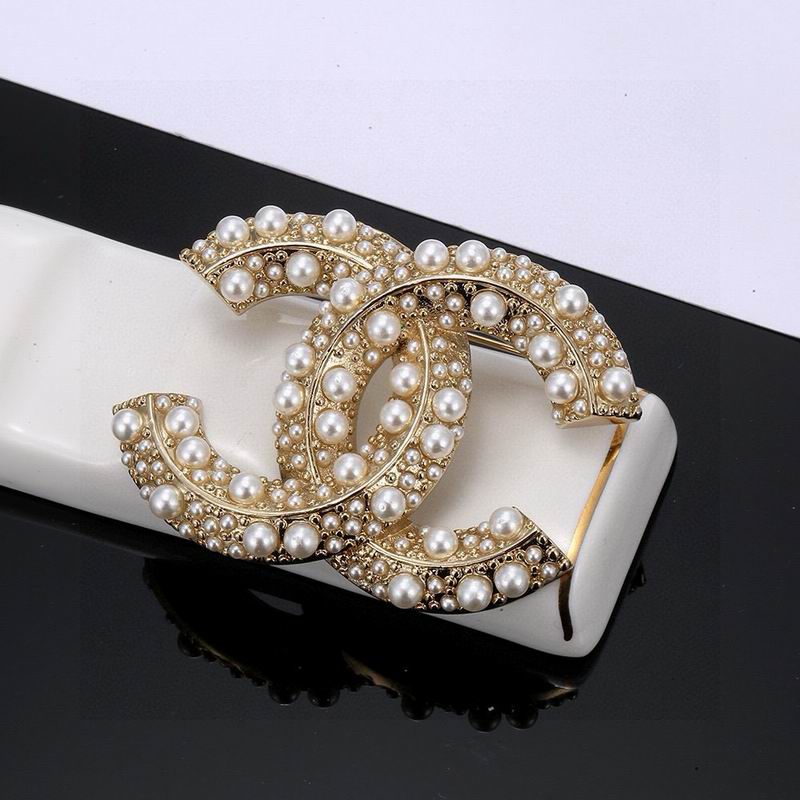 Chanel Brooch 10yxx33 (4)