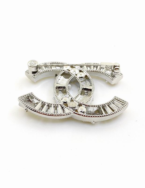 Chanel Brooch 10yxx55 (2)