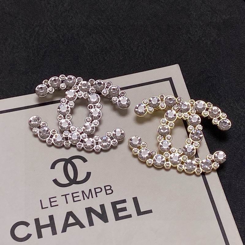 Chanel Brooch 10yxx67 (4)