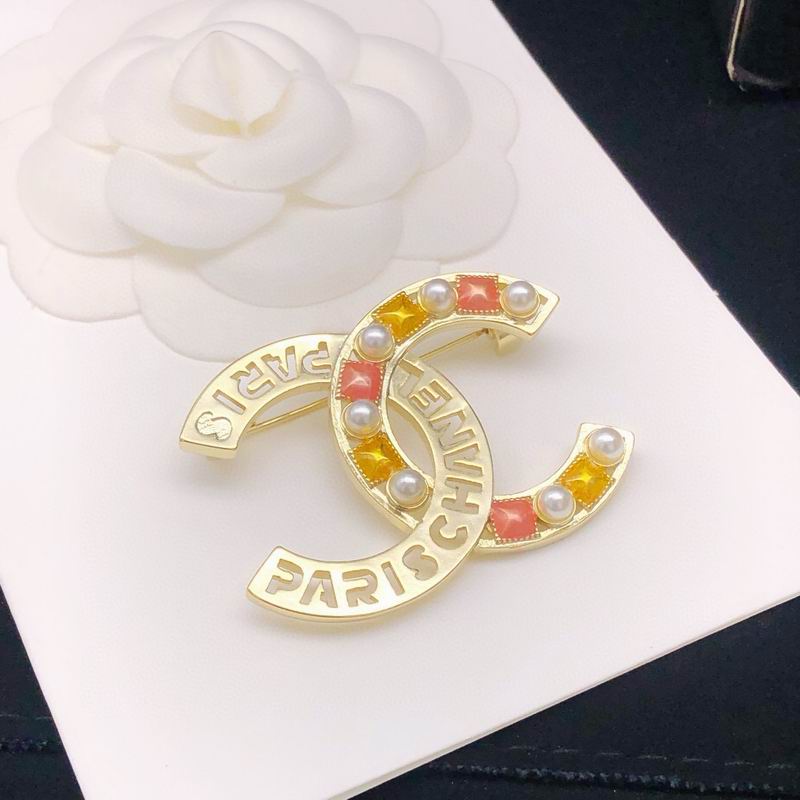 Chanel Brooch 10yxx76 (5)