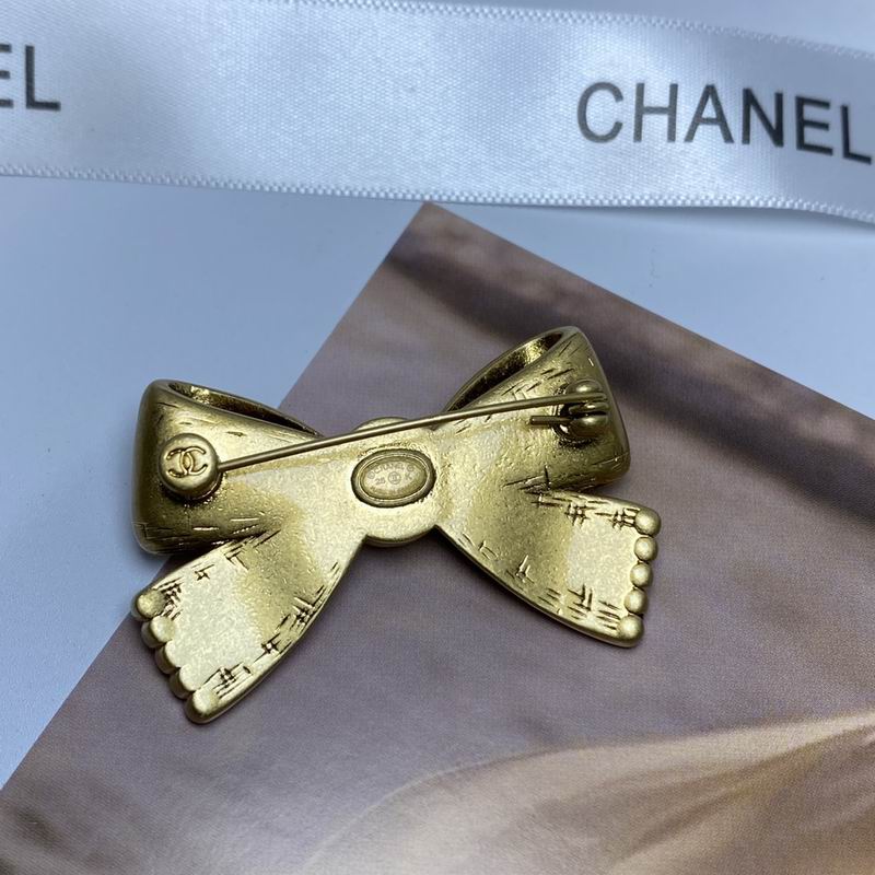 Chanel Brooch 10yxx88 (4)