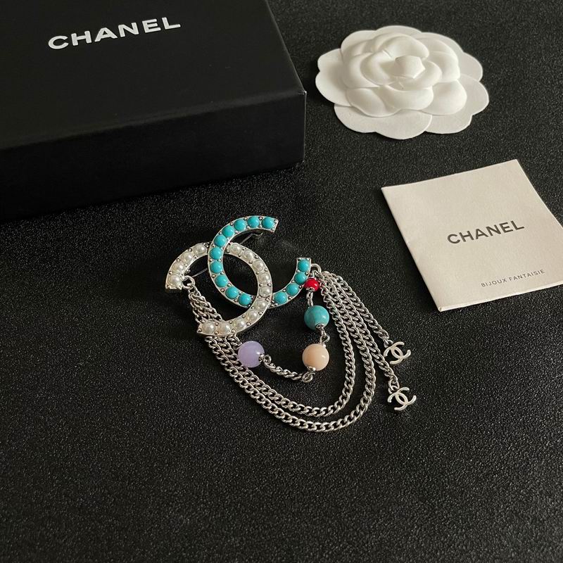 Chanel Brooch 11yxx106 (2)