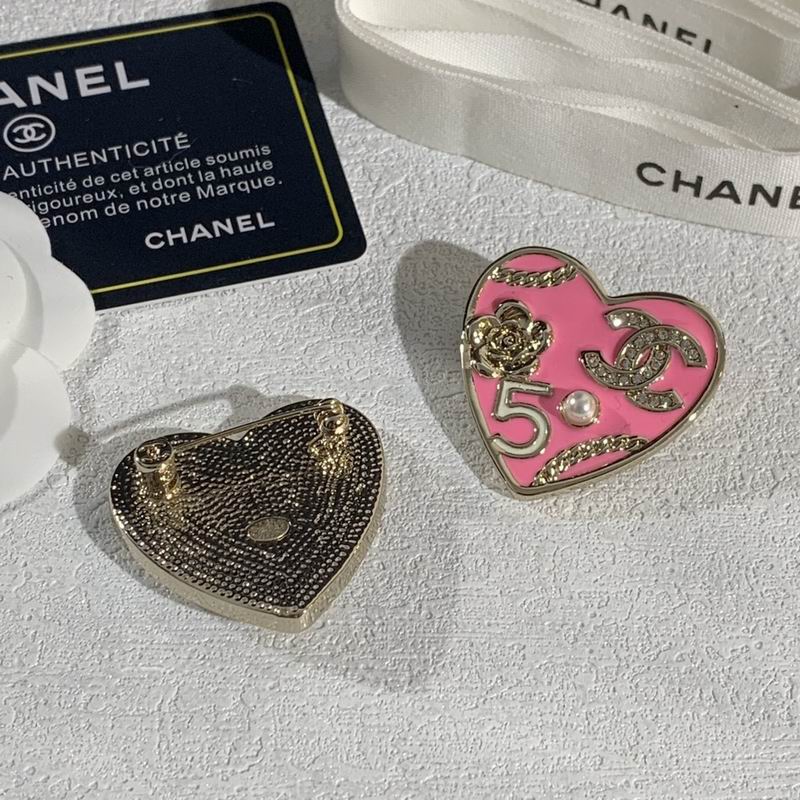Chanel Brooch 11yxx114 (2)