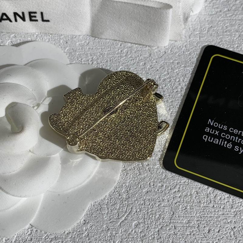 Chanel Brooch 11yxx119 (9)