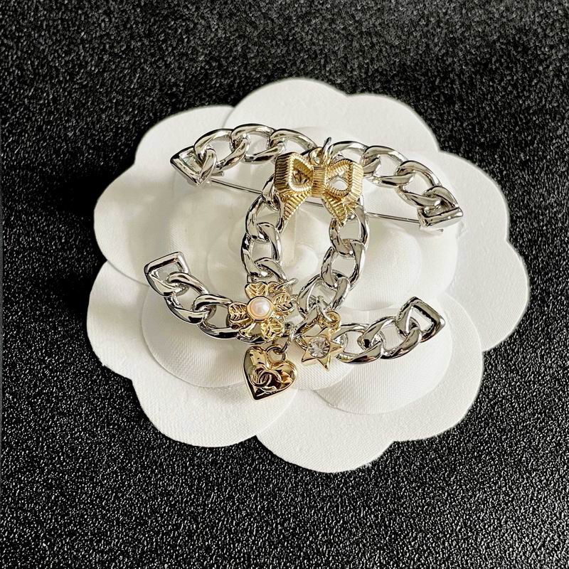 Chanel Brooch 11yxx123 (4)
