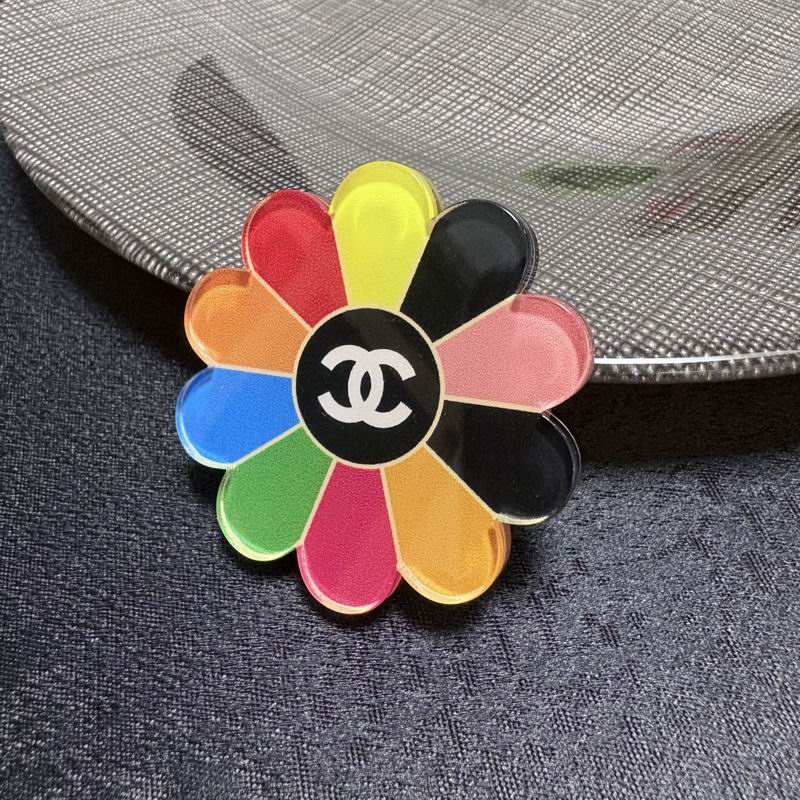 Chanel Brooch 11yxx128 (5)
