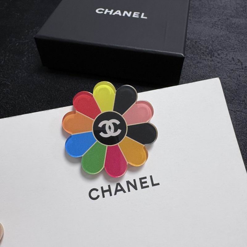 Chanel Brooch 11yxx128 (6)