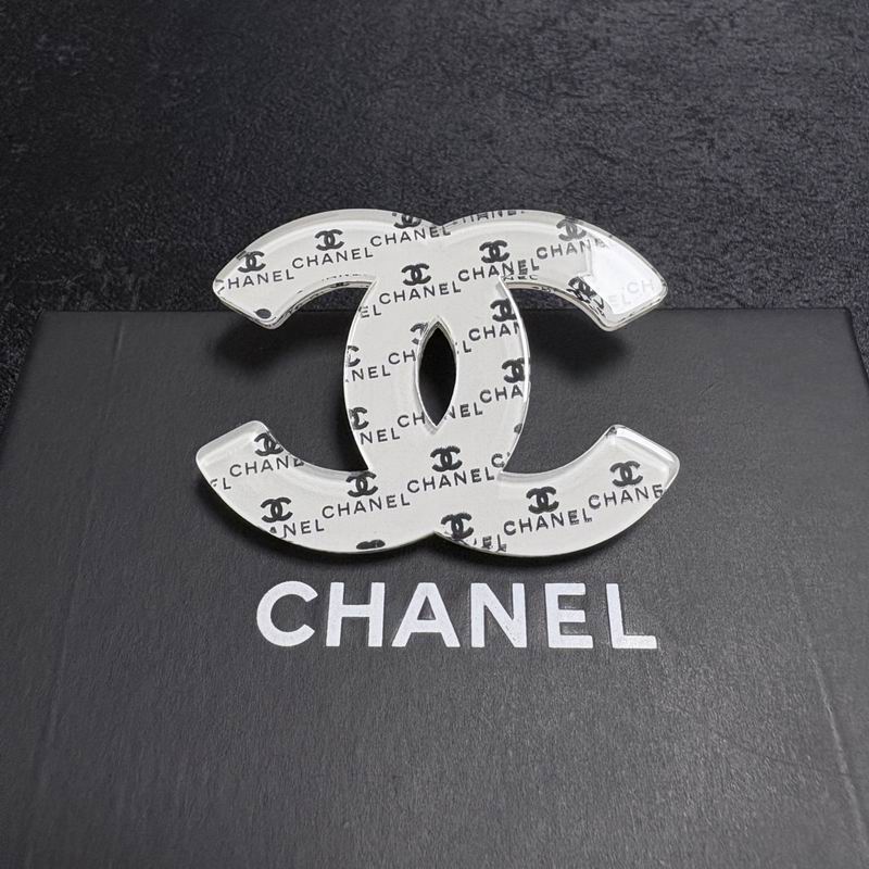 Chanel Brooch 11yxx129 (2)